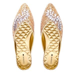 Birdies SWAN New in Box Sparkling Gold Jeweled Pointed Toe Mules 7.5